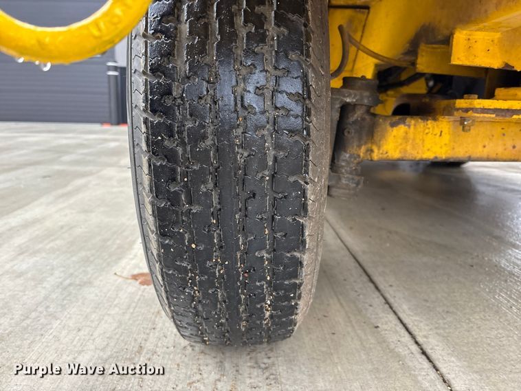 image for item EM6134 2015 Superior Broom SM80-K broom