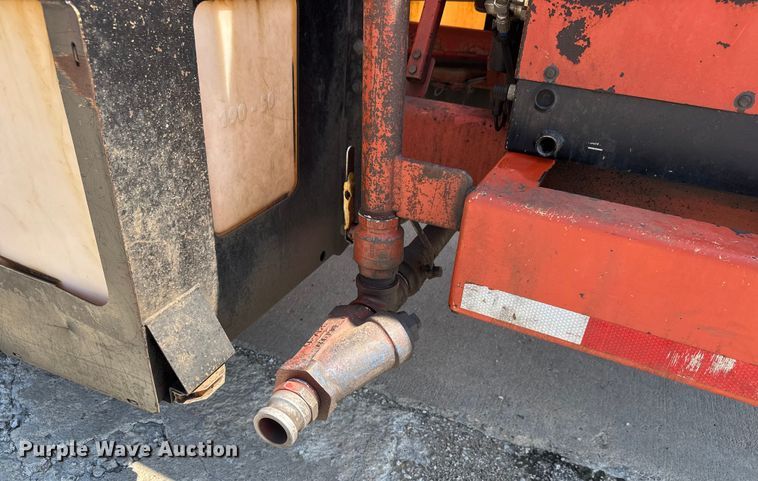 image for item EM8091 2009 Ditch Witch FX30 vacuum excavator