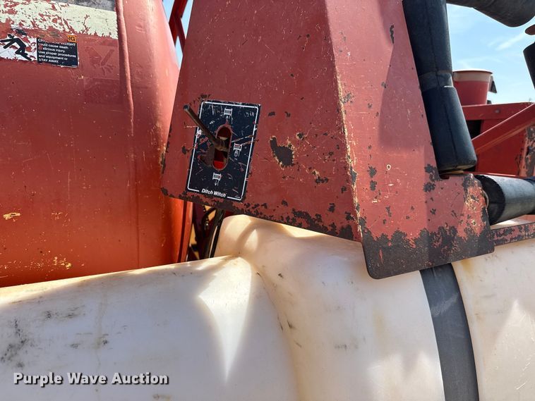 image for item EM8091 2009 Ditch Witch FX30 vacuum excavator