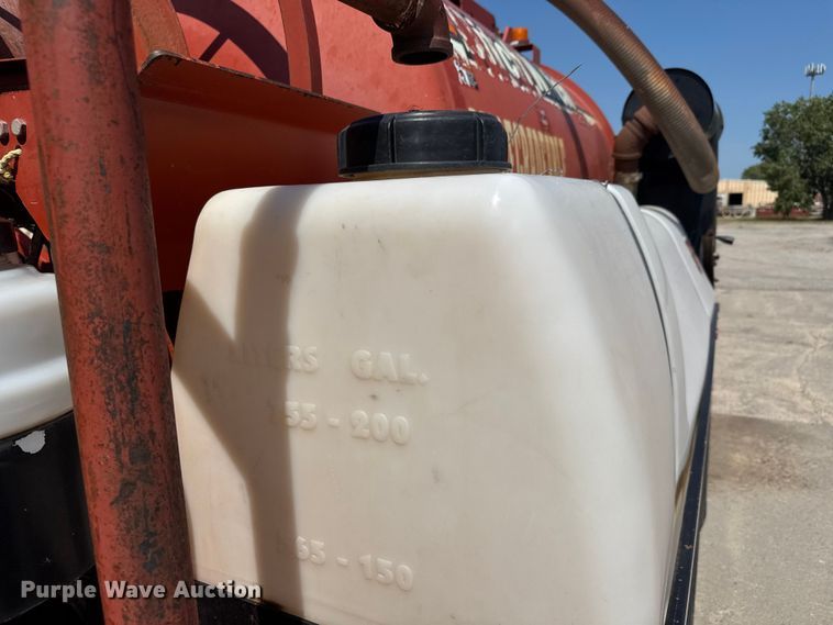 image for item EM8091 2009 Ditch Witch FX30 vacuum excavator