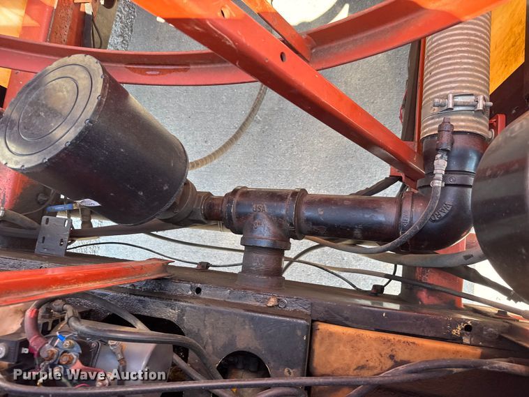 image for item EM8091 2009 Ditch Witch FX30 vacuum excavator