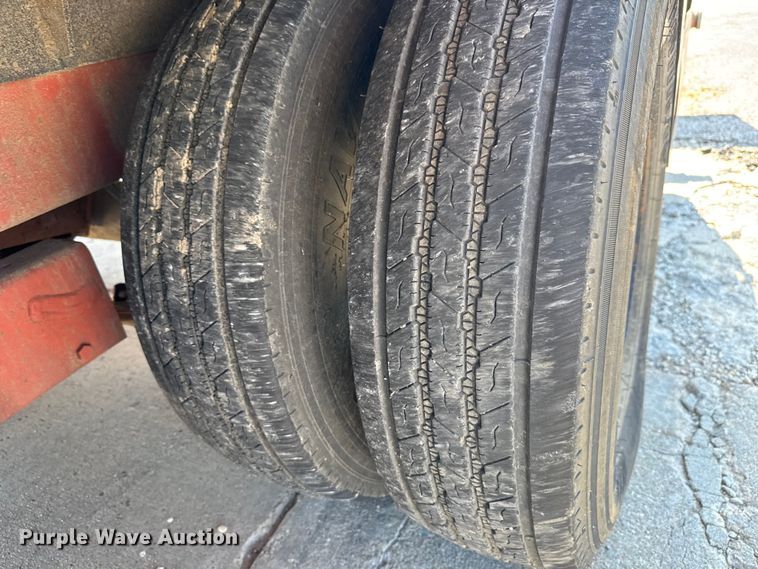 image for item EM8091 2009 Ditch Witch FX30 vacuum excavator