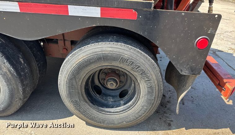 image for item EM8091 2009 Ditch Witch FX30 vacuum excavator