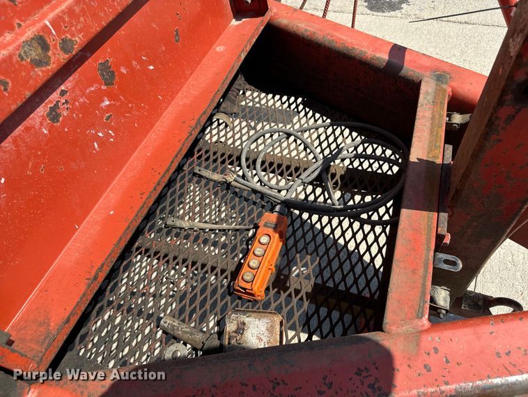 image for item EM8092 2013 Ditch Witch FX60 vacuum excavator