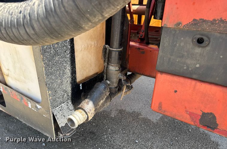 image for item EM8092 2013 Ditch Witch FX60 vacuum excavator