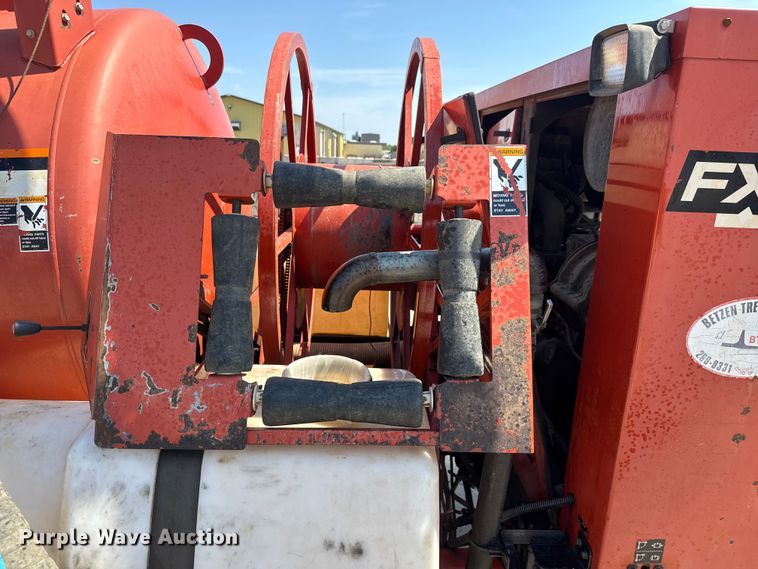 image for item EM8092 2013 Ditch Witch FX60 vacuum excavator