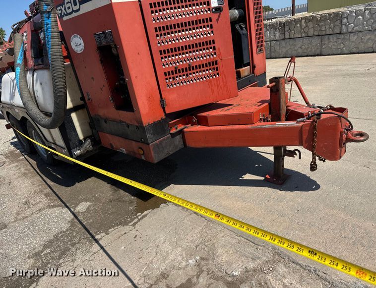 image for item EM8092 2013 Ditch Witch FX60 vacuum excavator