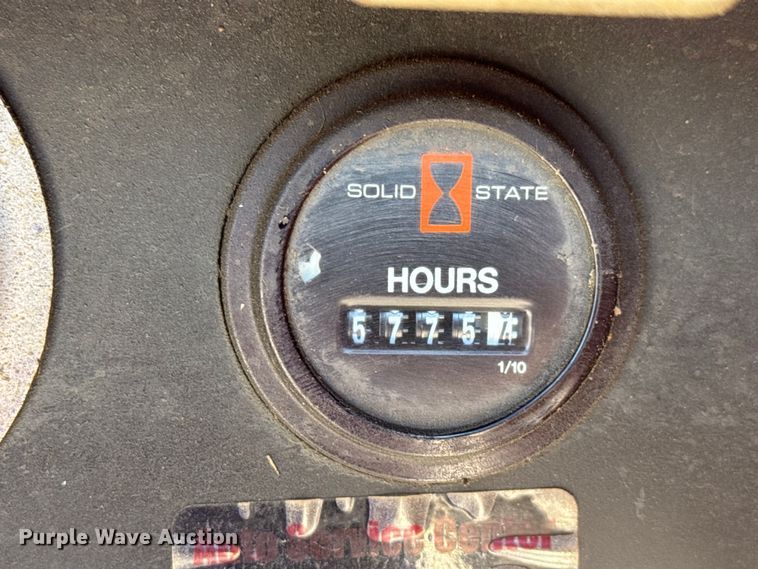 image for item EM8092 2013 Ditch Witch FX60 vacuum excavator