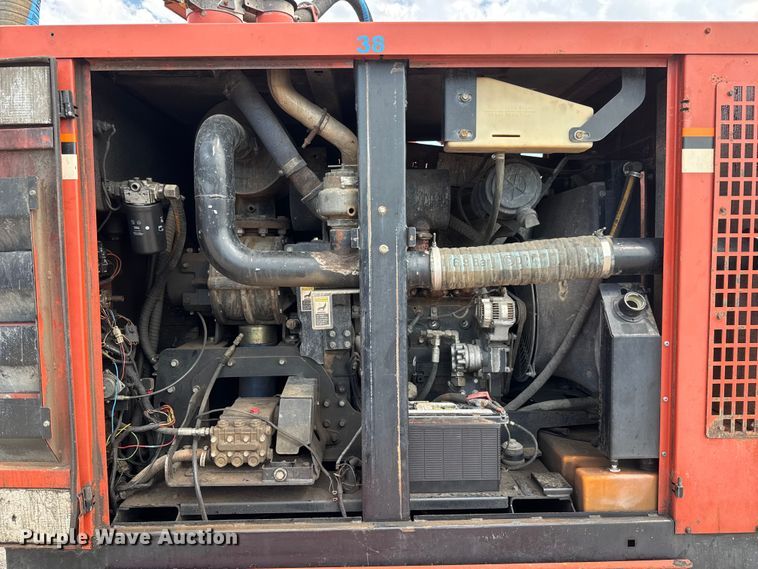 image for item EM8092 2013 Ditch Witch FX60 vacuum excavator