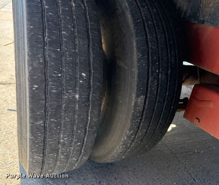 image for item EM8092 2013 Ditch Witch FX60 vacuum excavator