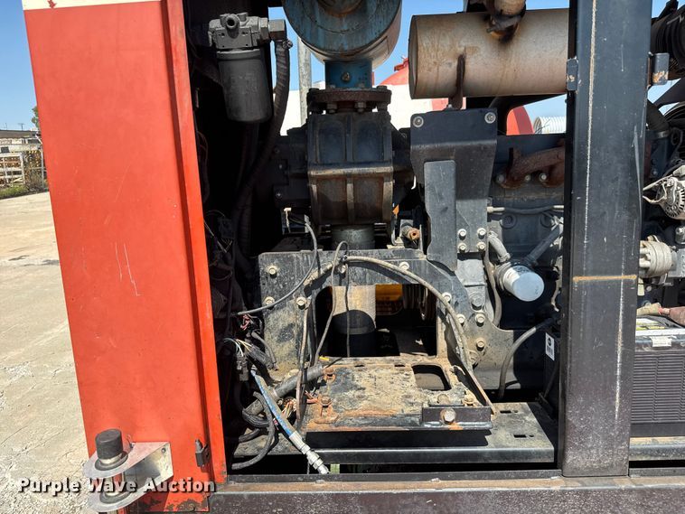 image for item EM8093 2012 Ditch Witch FX60 vacuum excavator