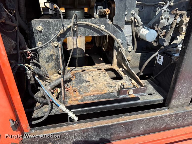 image for item EM8093 2012 Ditch Witch FX60 vacuum excavator