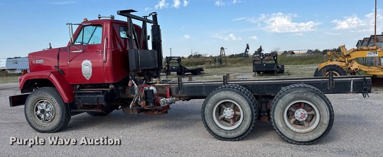 image for item EM8305 1982 GMC Brigadier truck cab and chassis