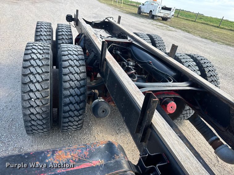 image for item EM8305 1982 GMC Brigadier truck cab and chassis