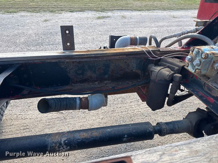 image for item EM8305 1982 GMC Brigadier truck cab and chassis