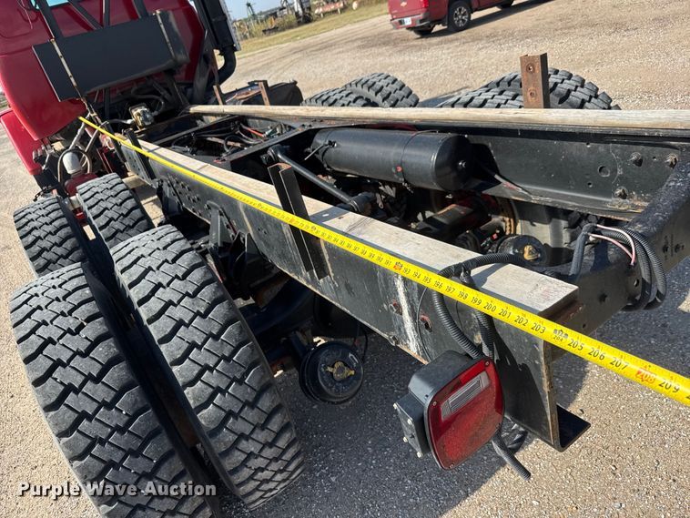 image for item EM8305 1982 GMC Brigadier truck cab and chassis