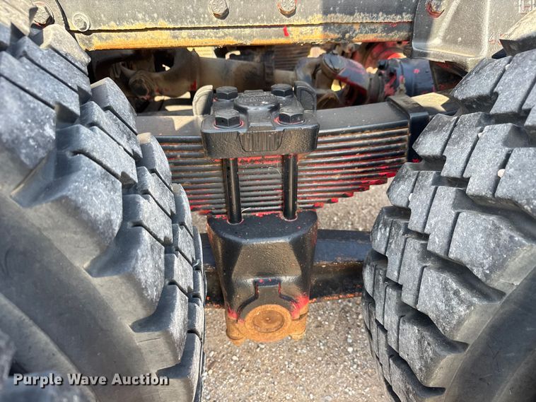 image for item EM8305 1982 GMC Brigadier truck cab and chassis