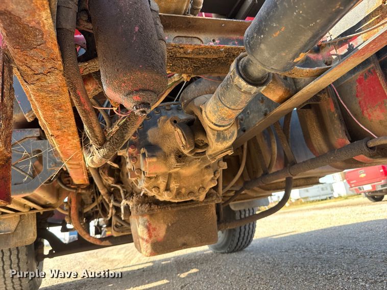 image for item EM8305 1982 GMC Brigadier truck cab and chassis