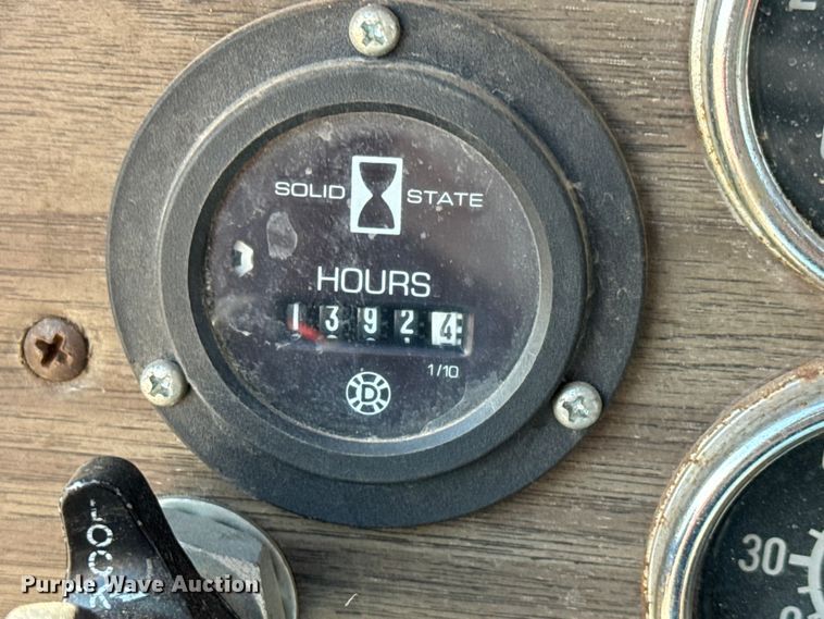 image for item EM8305 1982 GMC Brigadier truck cab and chassis