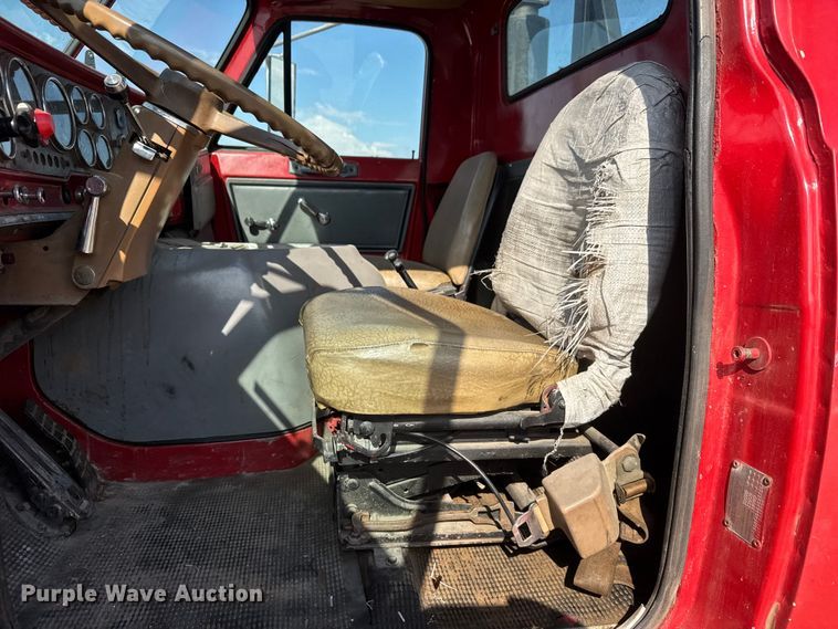 image for item EM8305 1982 GMC Brigadier truck cab and chassis