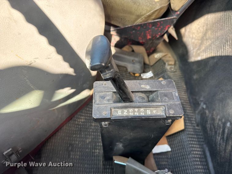 image for item EM8305 1982 GMC Brigadier truck cab and chassis