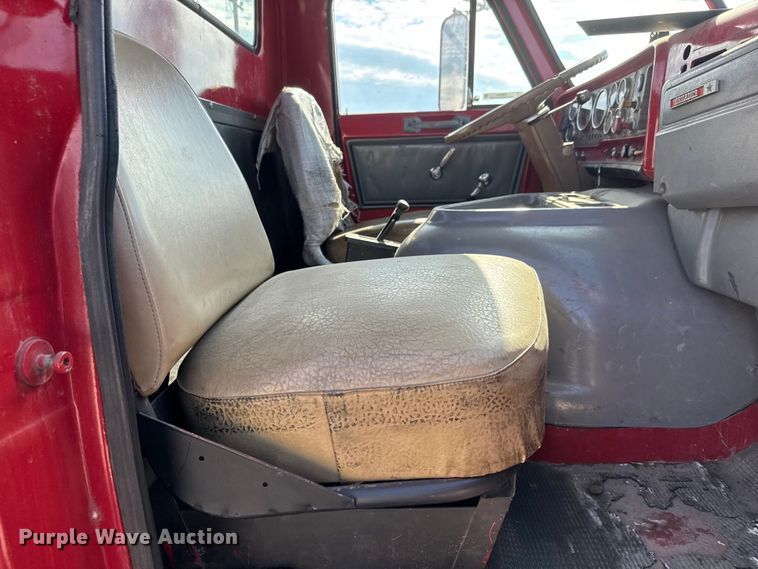 image for item EM8305 1982 GMC Brigadier truck cab and chassis