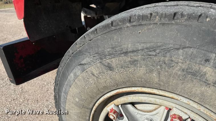 image for item EM8305 1982 GMC Brigadier truck cab and chassis