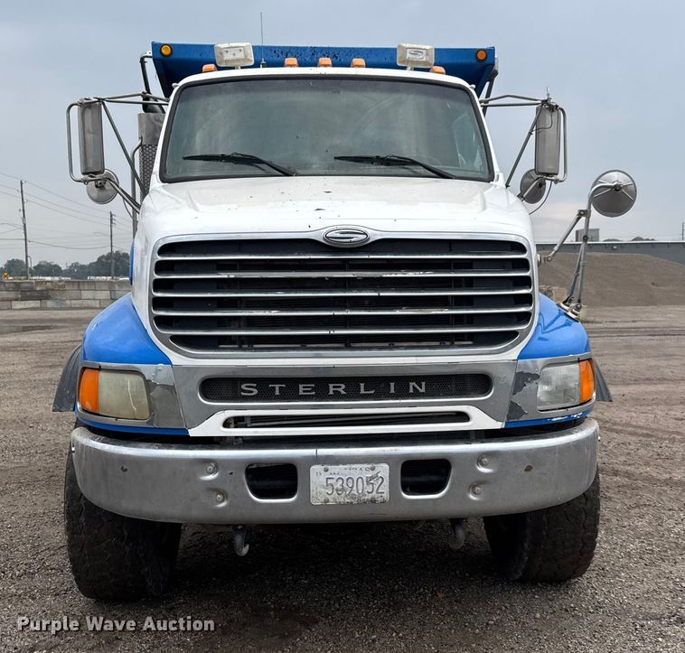image for item EM8406 2006 Sterling L9500 dump truck