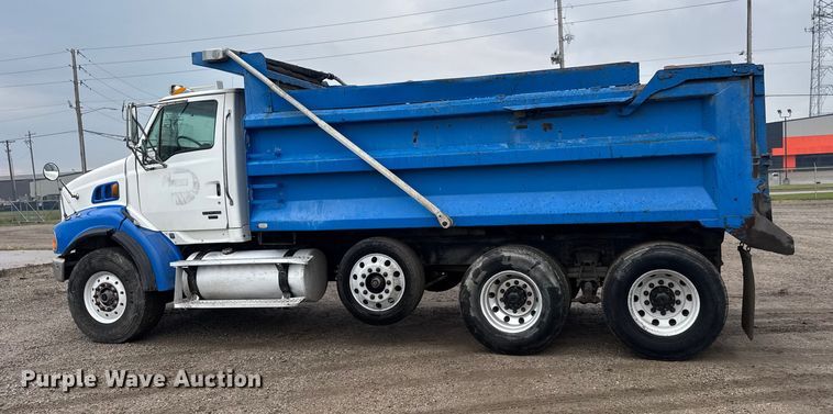 image for item EM8406 2006 Sterling L9500 dump truck