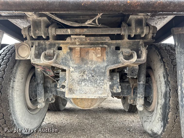 image for item EM8406 2006 Sterling L9500 dump truck