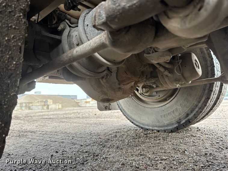 image for item EM8406 2006 Sterling L9500 dump truck