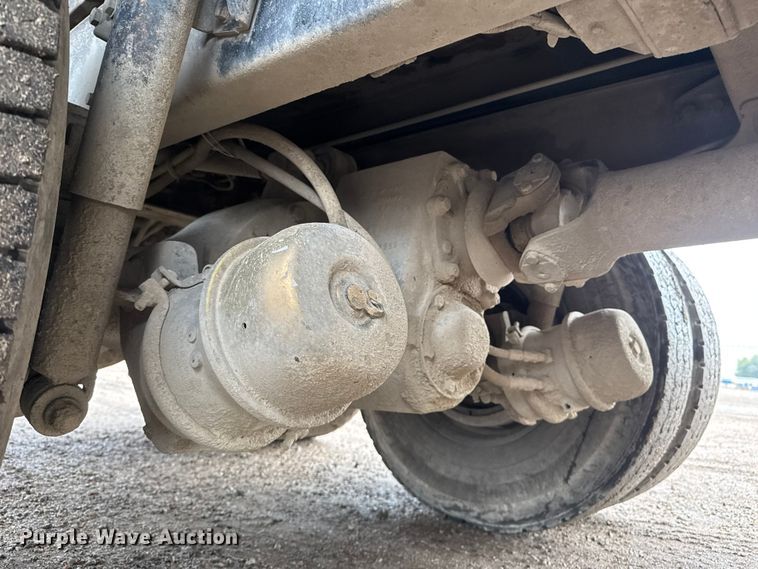 image for item EM8406 2006 Sterling L9500 dump truck