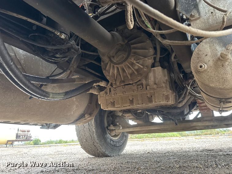 image for item EM8406 2006 Sterling L9500 dump truck