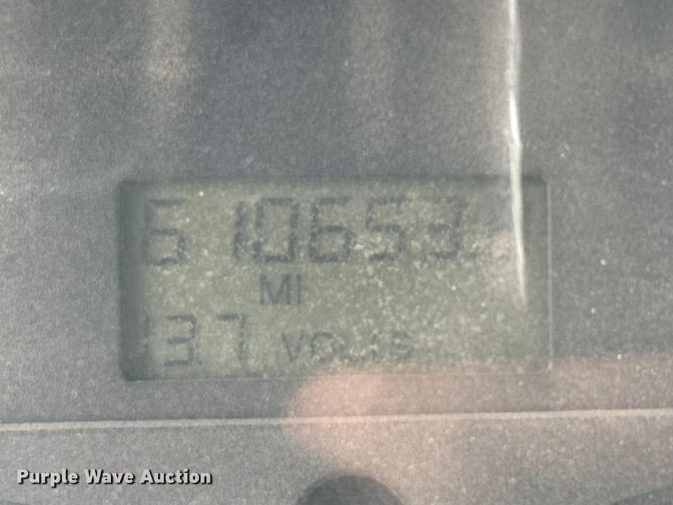 image for item EM8406 2006 Sterling L9500 dump truck