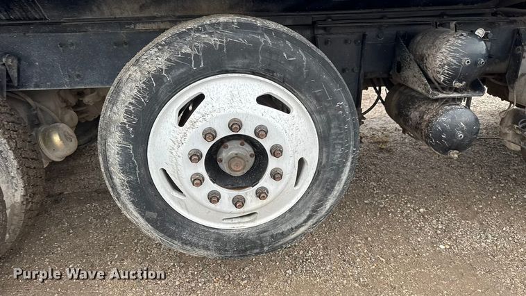 image for item EM8406 2006 Sterling L9500 dump truck