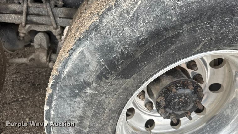 image for item EM8406 2006 Sterling L9500 dump truck