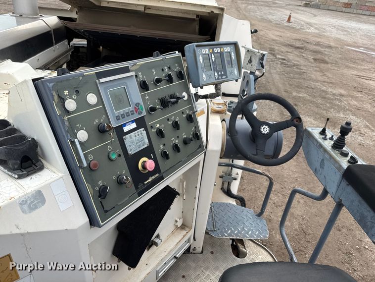 image for item EM8408 2014 Wirtgen W120Fi milling machine