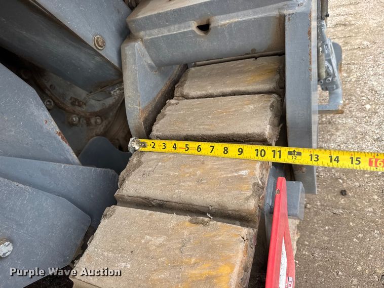 image for item EM8408 2014 Wirtgen W120Fi milling machine