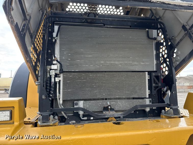 image for item EM8414 2015 Caterpillar 980M wheel loader