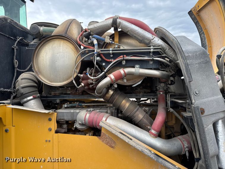 image for item EM8414 2015 Caterpillar 980M wheel loader