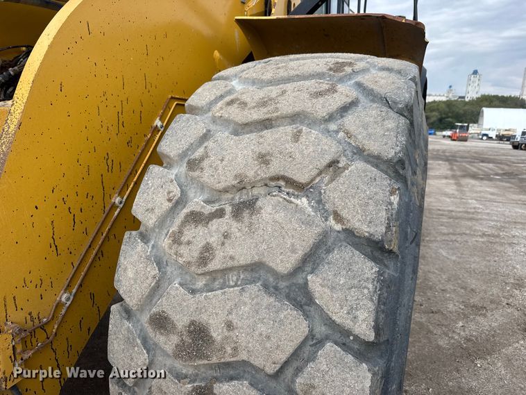 image for item EM8414 2015 Caterpillar 980M wheel loader