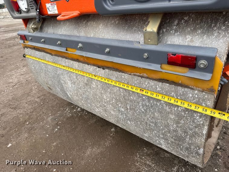 image for item EM8415 2015 Hamm HD+ 70i V0 double drum vibratory roller