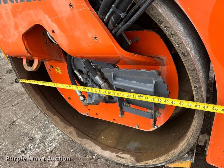 image for item EM8415 2015 Hamm HD+ 70i V0 double drum vibratory roller
