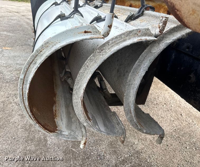 image for item EM8416 2007 International PayStar 5500i ready mix truck