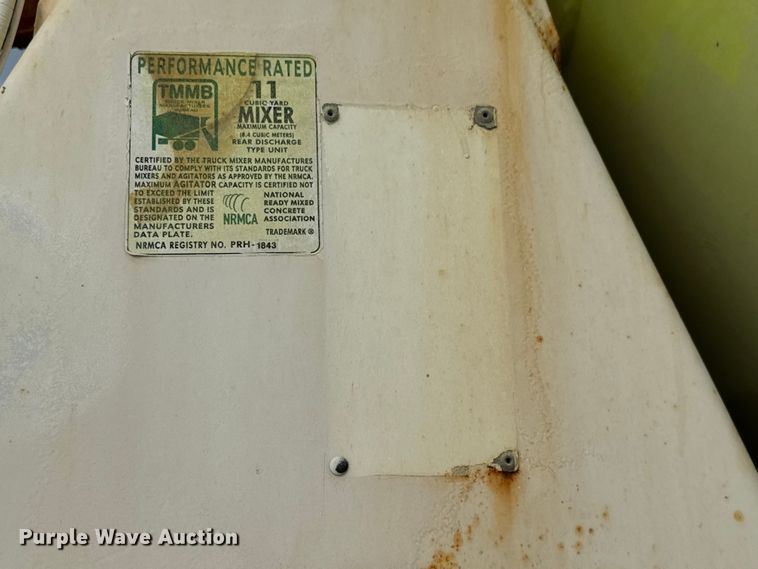 image for item EM8416 2007 International PayStar 5500i ready mix truck