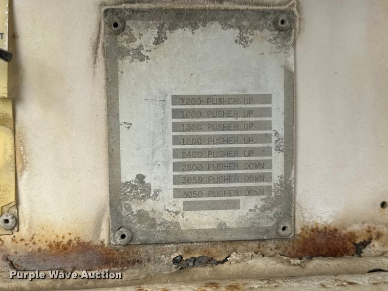 image for item EM8416 2007 International PayStar 5500i ready mix truck