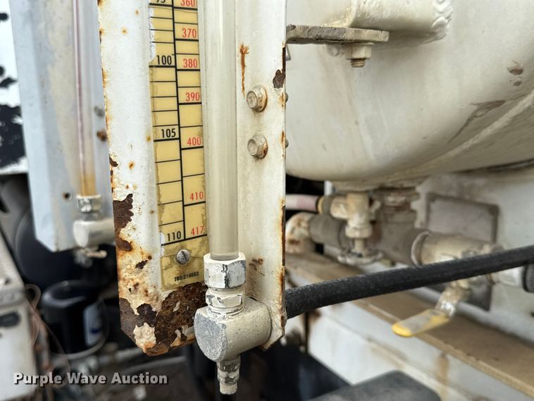 image for item EM8417 2007 International PayStar 5500i ready mix truck