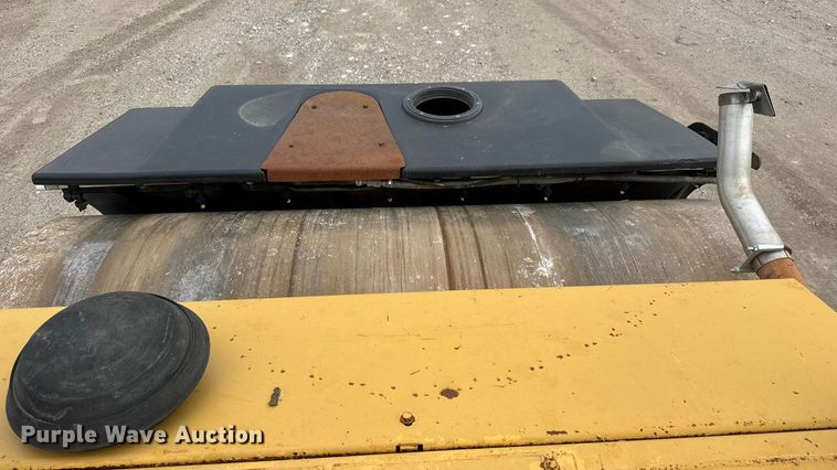 image for item EM8418 Hypac C778B double drum vibratory roller