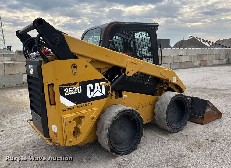 MINI CARGADOR SOBRE RUEDAS 2014 CATERPILLAR 262D