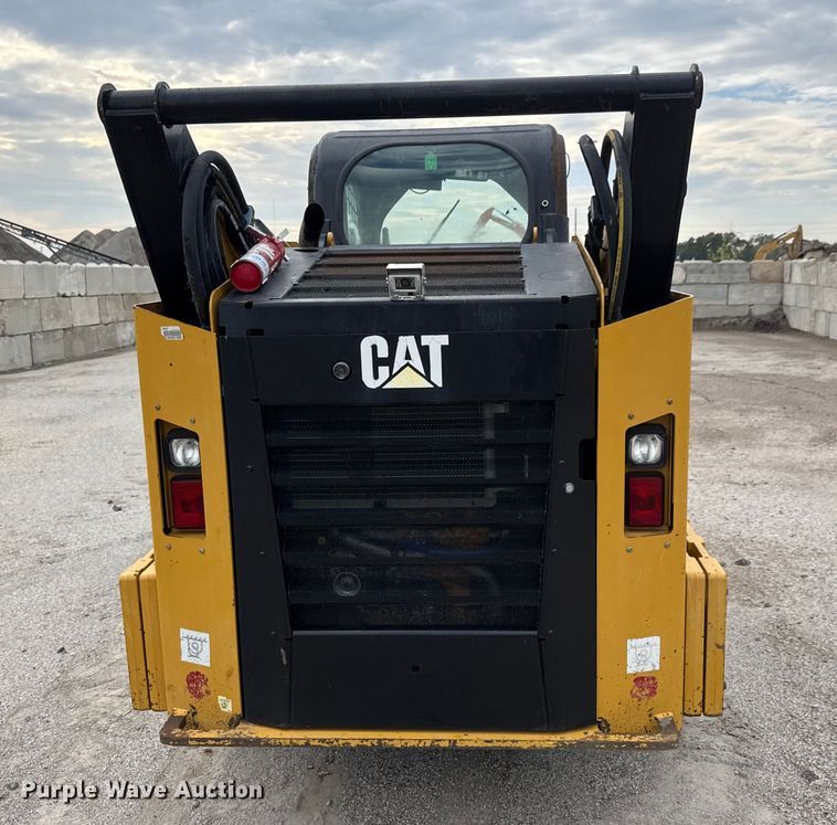 image for item EM8419 2014 Caterpillar 262D skid steer loader